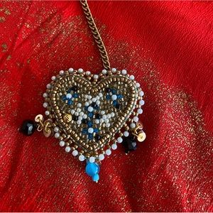 Maangtika bindi India Indian Boutique!! heart!!